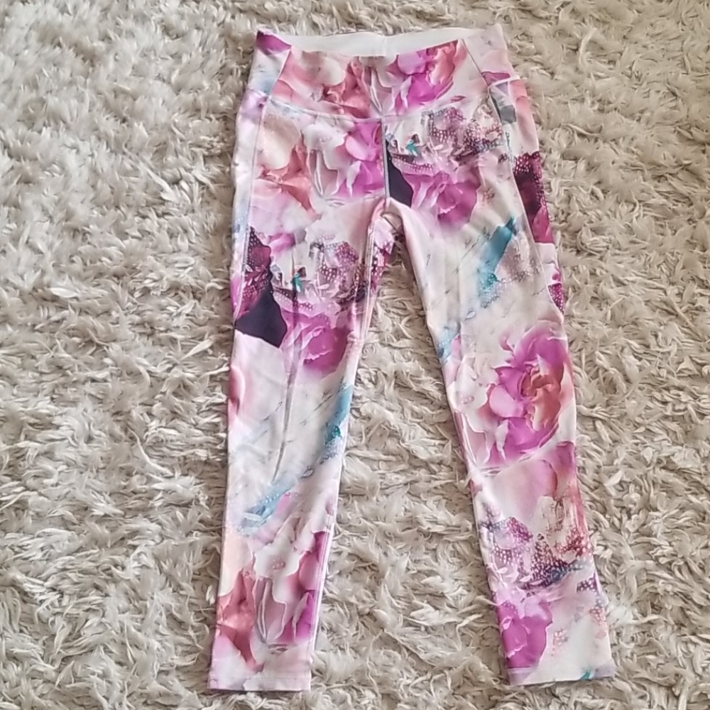 Calia by Carrie Underwood workout pants